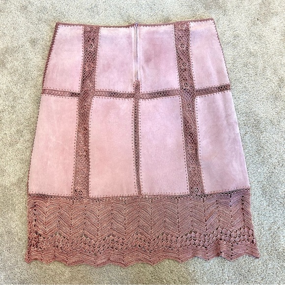 Danier pink suede leather crochet knit patchwork skirt Sz 12 - Picture 4 of 12